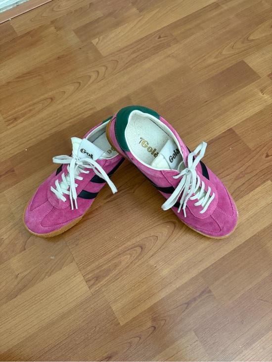 Gola Shoes - Gola Pink Suede Sneakers with Black Stripes and Green Heel